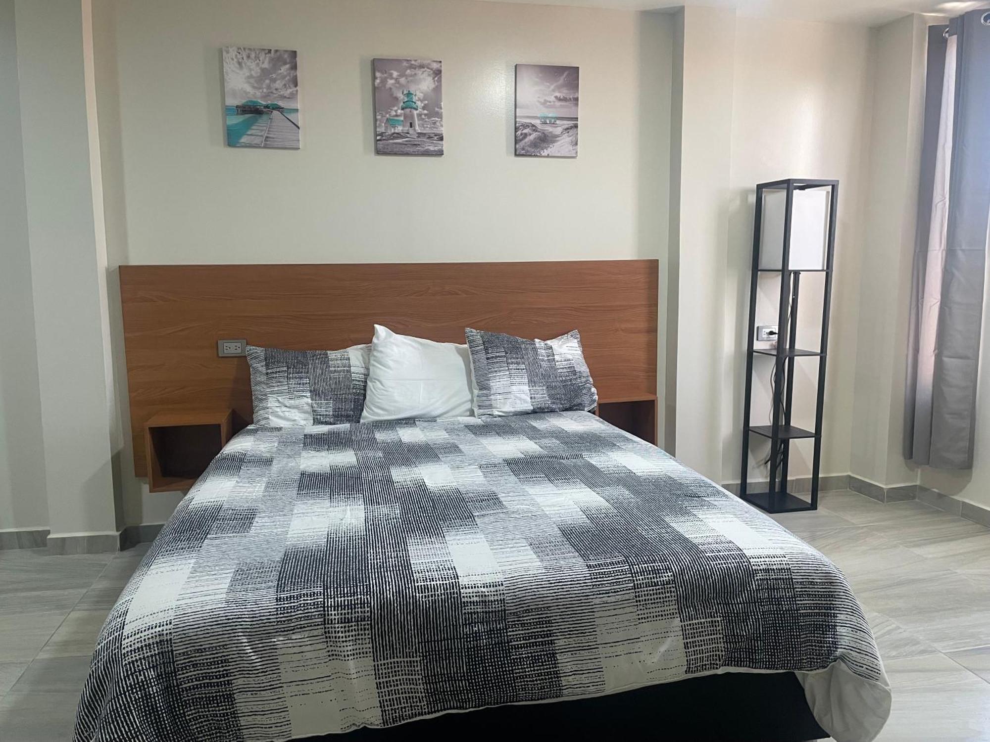 Apartamentos Aeropuerto Ciudad Juarez Bagian luar foto